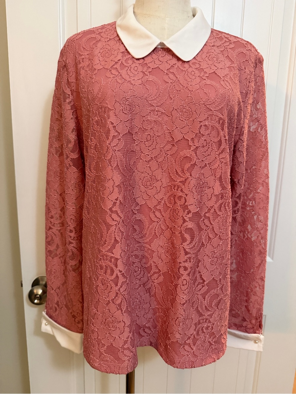 Karl Lagerfeld Dusty Rose Lace Blouse with Off White Peter Pan Collar Lg - Picture 3 of 14